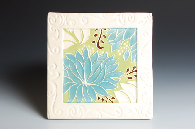 Flat Tile — Chrysanthemum