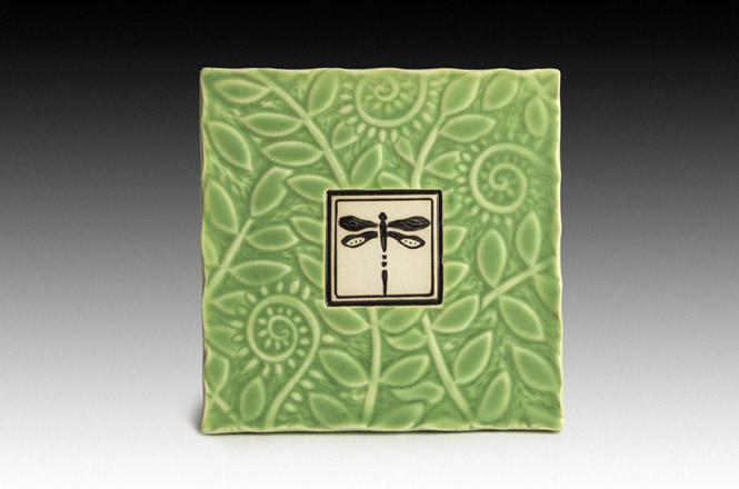 Flat Tile — Dragonfly, green border